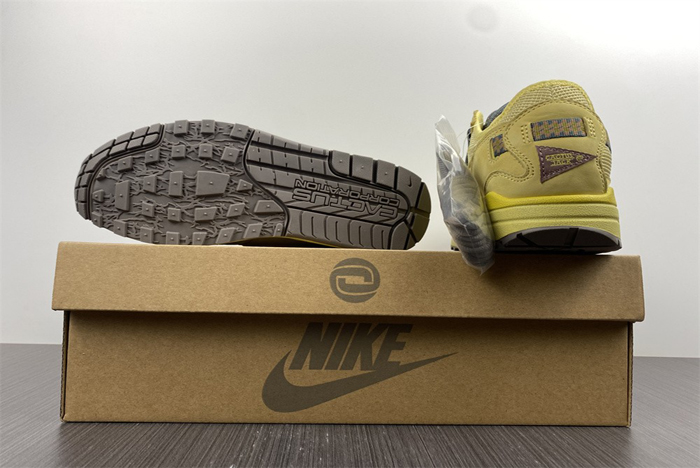 travis scott x nike air max 270 react ct2864-200