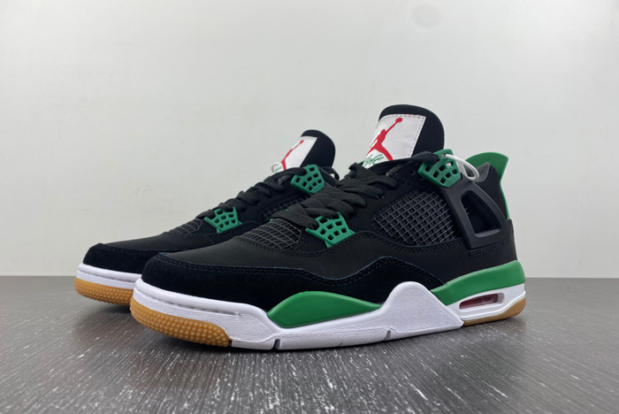 nike sb x air jordan 4  dr5415-030
