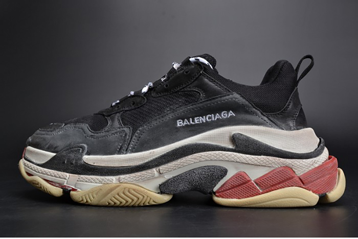 Ba*len*cia*ga 17fw triple s trainer  black/ red mens w05m23972